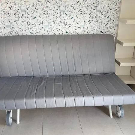 300 M From The ,parking , Breakfast * Valência